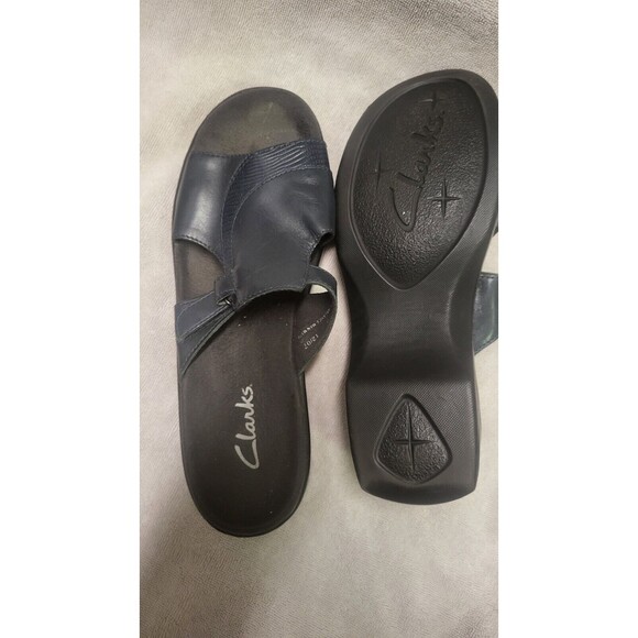 Pre-Owned Clarks Blue Size 8 Slip On Sandals - Picture 4 of 4